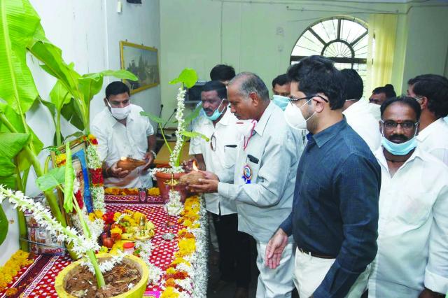ಜಿಲ್ಲಾಡಳಿತದಿಂದ ಸರಳವಾಗಿ ಡಾ.ಬಿ.ಆರ್.ಅಂಬೇಡ್ಕರ್ ಜಯಂತಿ